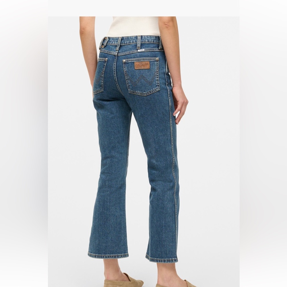Wrangler Staud Collab Women's Cropped Boot Cut Jeans in Indigo Blue size 28 - Picture 9 of 11